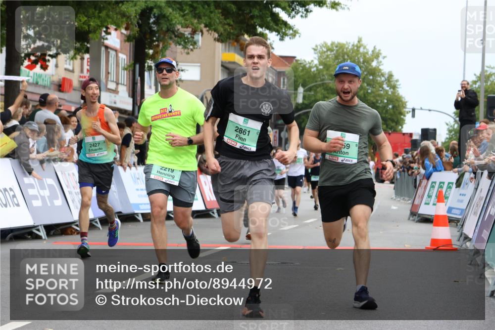 21.09.2025 - PSD Bank Halbmarathon Strokosch-Dieckow http://msf.ph/oto/8944972 21.09.2025 11:53:10 Ziel 1079, 1297, 2219, 2254, 2374, 2427, 2459, 2515, 2757, 2813, 2861, 2871, 3967 meine-sportfotos.de