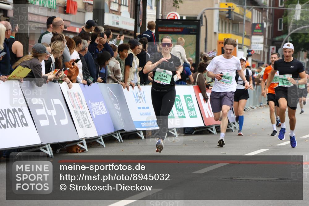21.09.2025 - PSD Bank Halbmarathon Strokosch-Dieckow http://msf.ph/oto/8945032 21.09.2025 11:54:01 Ziel 2144, 2420, 2461, 2505, 2736, 2848, 2863, 3037, 3938 meine-sportfotos.de