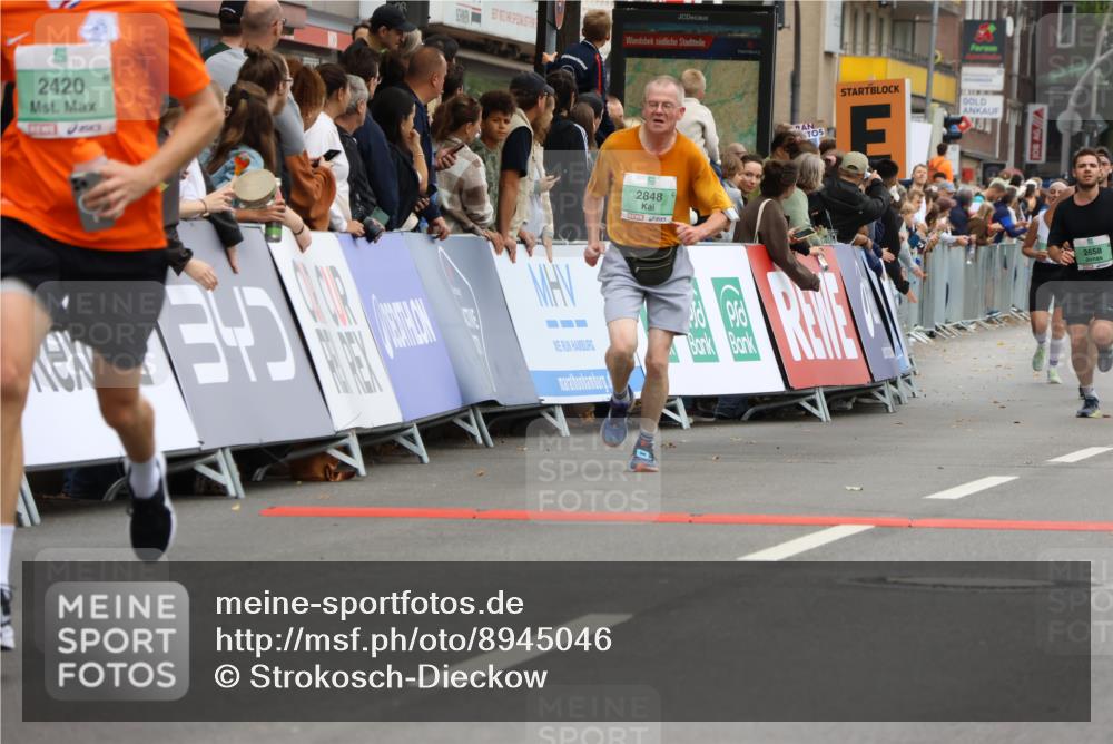 21.09.2025 - PSD Bank Halbmarathon Strokosch-Dieckow http://msf.ph/oto/8945046 21.09.2025 11:54:06 Ziel 1053, 1633, 1772, 2144, 2300, 2420, 2505, 2658, 2736, 2848, 3938, 4036 meine-sportfotos.de