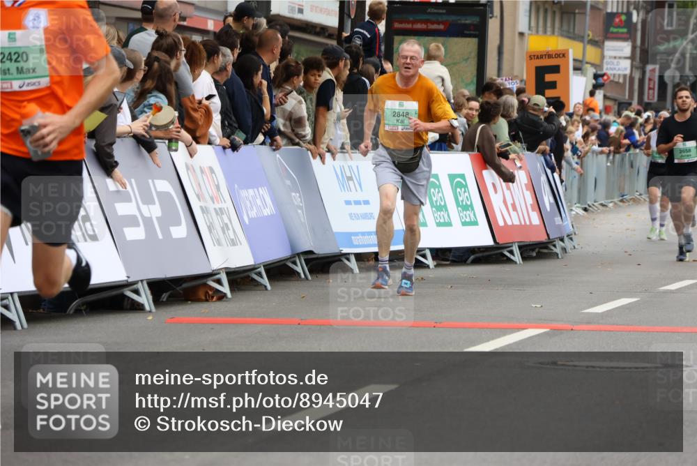 21.09.2025 - PSD Bank Halbmarathon Strokosch-Dieckow http://msf.ph/oto/8945047 21.09.2025 11:54:06 Ziel 1053, 1633, 1772, 2144, 2300, 2420, 2505, 2658, 2736, 2848, 3938, 4036 meine-sportfotos.de