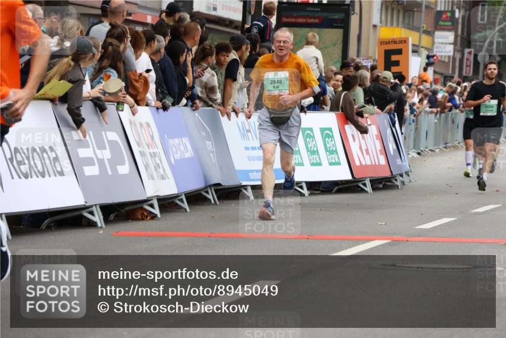 21.09.2025 - PSD Bank Halbmarathon Strokosch-Dieckow http://msf.ph/oto/8945049 21.09.2025 11:54:06 Ziel 1053, 1633, 1772, 2144, 2300, 2420, 2505, 2658, 2736, 2848, 3938, 4036 meine-sportfotos.de