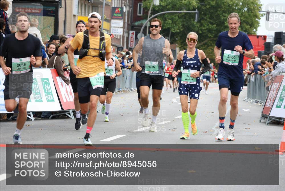 21.09.2025 - PSD Bank Halbmarathon Strokosch-Dieckow http://msf.ph/oto/8945056 21.09.2025 11:54:10 Ziel 1053, 1633, 1772, 2144, 2300, 2318, 2420, 2505, 2658, 2736, 2848, 3938, 4036 meine-sportfotos.de