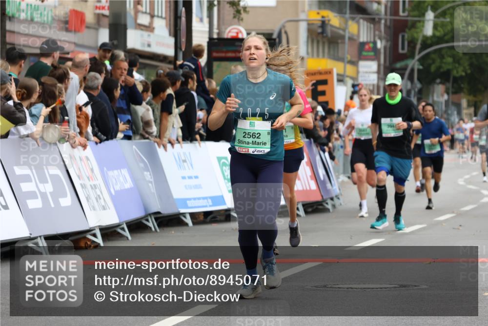 21.09.2025 - PSD Bank Halbmarathon Strokosch-Dieckow http://msf.ph/oto/8945071 21.09.2025 11:54:23 Ziel 1731, 2318, 2320, 2408, 2562, 2583, 2997, 3892, 3944 meine-sportfotos.de