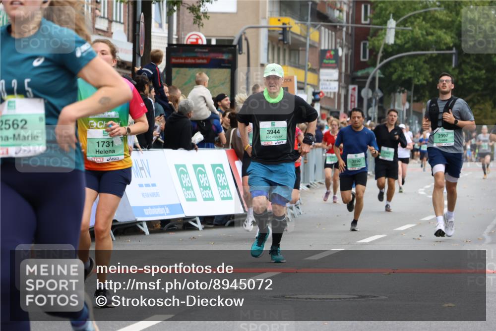 21.09.2025 - PSD Bank Halbmarathon Strokosch-Dieckow http://msf.ph/oto/8945072 21.09.2025 11:54:25 Ziel 1731, 2318, 2320, 2408, 2562, 2583, 2770, 2997, 3892, 3944 meine-sportfotos.de