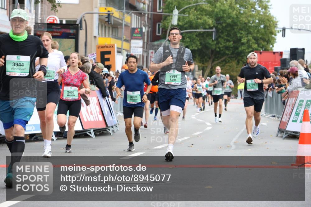 21.09.2025 - PSD Bank Halbmarathon Strokosch-Dieckow http://msf.ph/oto/8945077 21.09.2025 11:54:27 Ziel 1731, 2320, 2408, 2562, 2583, 2770, 2983, 2997, 3892, 3944 meine-sportfotos.de