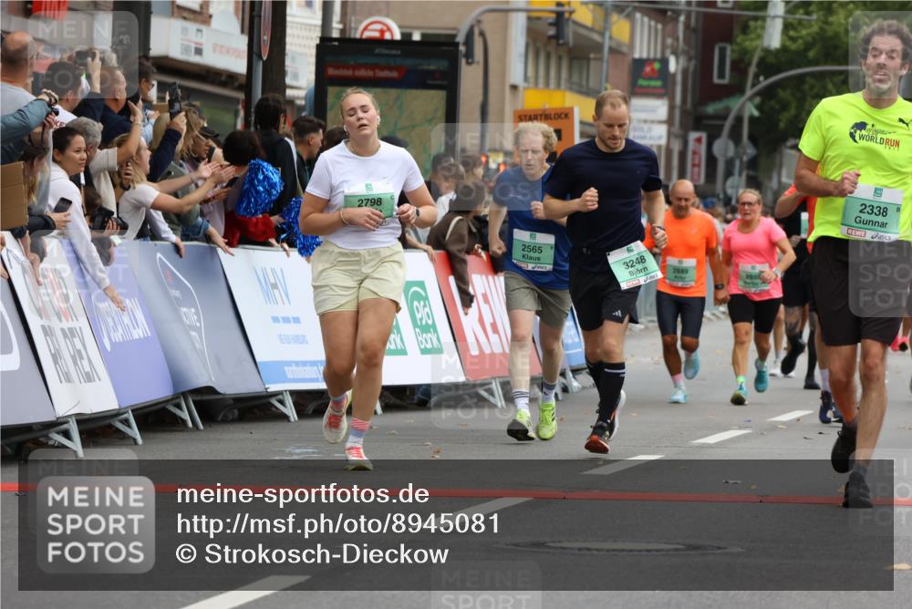 21.09.2025 - PSD Bank Halbmarathon Strokosch-Dieckow http://msf.ph/oto/8945081 21.09.2025 12:03:16 Ziel 1141, 1458, 1664, 2337, 2338, 2400, 2457, 2520, 2565, 2798, 2821, 3113, 3248 meine-sportfotos.de