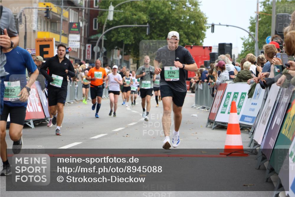 21.09.2025 - PSD Bank Halbmarathon Strokosch-Dieckow http://msf.ph/oto/8945088 21.09.2025 11:54:29 Ziel 1731, 2360, 2408, 2562, 2583, 2770, 2983, 2997, 3892, 3944 meine-sportfotos.de