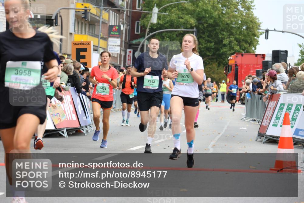 21.09.2025 - PSD Bank Halbmarathon Strokosch-Dieckow http://msf.ph/oto/8945177 21.09.2025 11:55:08 Ziel 1046, 1078, 1528, 2067, 2275, 2348, 2364, 2435, 2500, 2568, 2646, 2690, 2952, 3270, 3295, 3958, 3968, 4033 meine-sportfotos.de