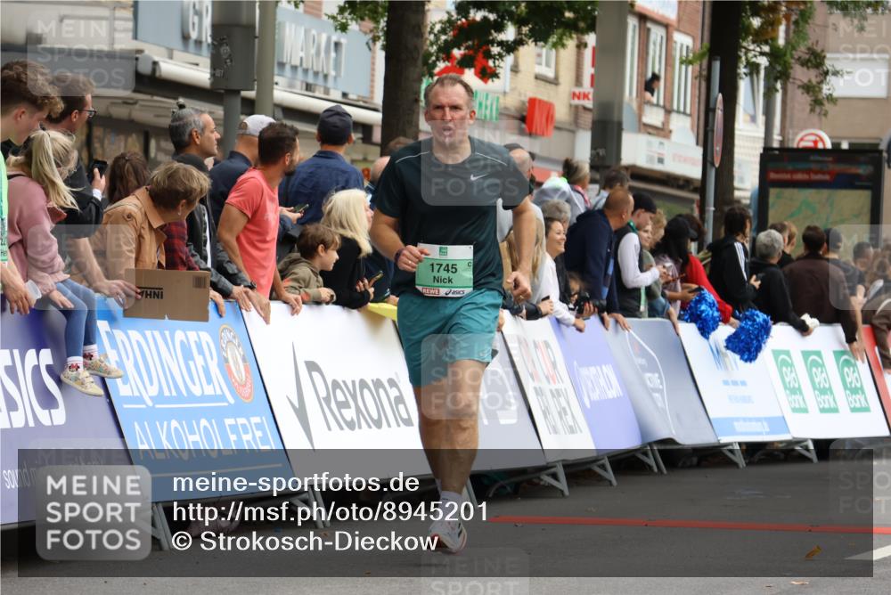 21.09.2025 - PSD Bank Halbmarathon Strokosch-Dieckow http://msf.ph/oto/8945201 21.09.2025 12:04:02 Ziel 1567, 1745 meine-sportfotos.de