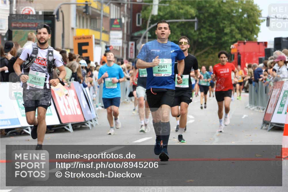 21.09.2025 - PSD Bank Halbmarathon Strokosch-Dieckow http://msf.ph/oto/8945206 21.09.2025 11:55:28 Ziel 1543, 1796, 2451, 2541, 2673, 2680, 2815, 2862, 2936, 3942, 3979, 4052 meine-sportfotos.de