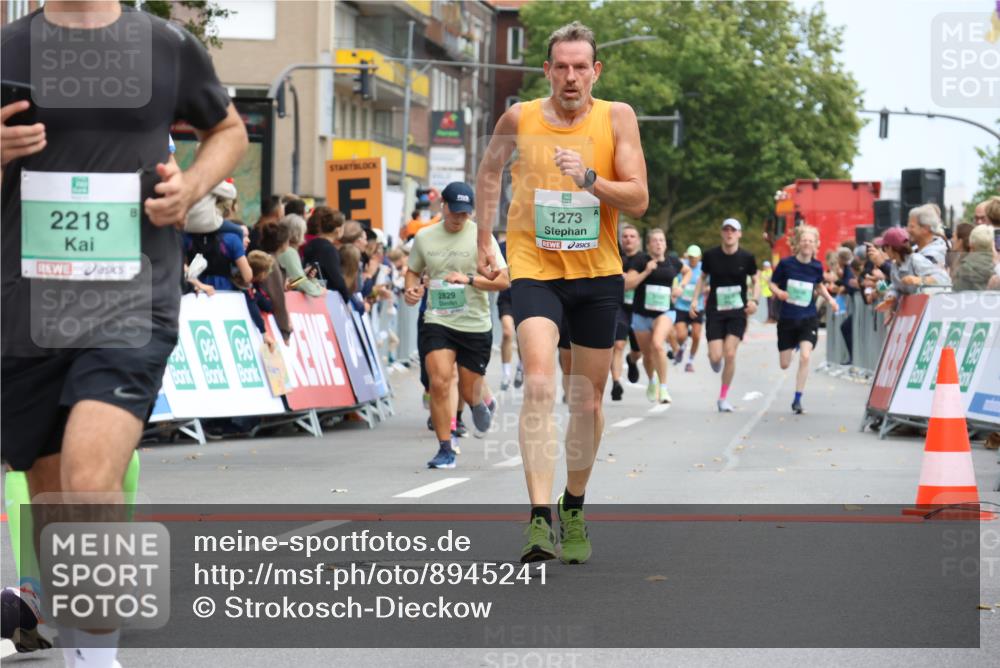 21.09.2025 - PSD Bank Halbmarathon Strokosch-Dieckow http://msf.ph/oto/8945241 21.09.2025 11:55:53 Ziel 1038, 1124, 1133, 1273, 1536, 1568, 1615, 2210, 2218, 2323, 2456, 2488, 2587, 2626, 2636, 2642, 2678, 2829, 2901, 3100, 3166, 3903, 3959 meine-sportfotos.de