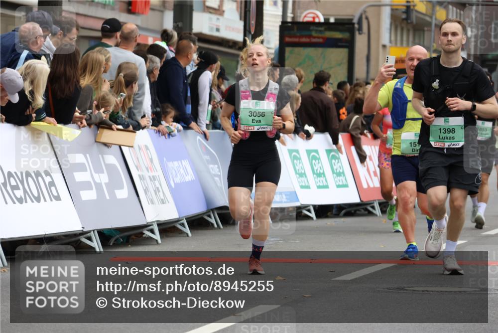 21.09.2025 - PSD Bank Halbmarathon Strokosch-Dieckow http://msf.ph/oto/8945255 21.09.2025 12:04:21 Ziel 1172, 1398, 1515, 1853, 2585, 2854, 3039, 3056, 3072, 3162, 3336, 3355, 3966 meine-sportfotos.de