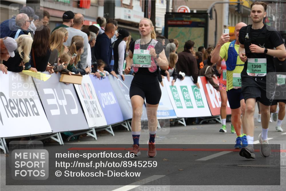 21.09.2025 - PSD Bank Halbmarathon Strokosch-Dieckow http://msf.ph/oto/8945259 21.09.2025 12:04:21 Ziel 1172, 1398, 1515, 1853, 2585, 2854, 3039, 3056, 3072, 3162, 3336, 3355, 3966 meine-sportfotos.de