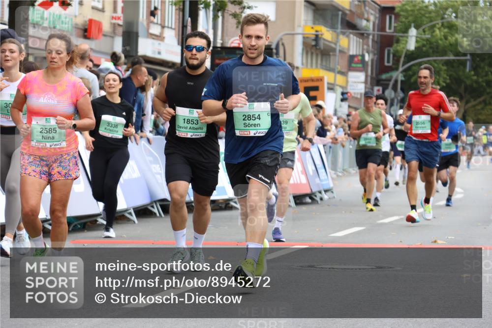 21.09.2025 - PSD Bank Halbmarathon Strokosch-Dieckow http://msf.ph/oto/8945272 21.09.2025 12:04:26 Ziel 1398, 1515, 1853, 2556, 2585, 2854, 2960, 3010, 3039, 3056, 3072, 3162, 3336, 3355, 3512, 3607 meine-sportfotos.de