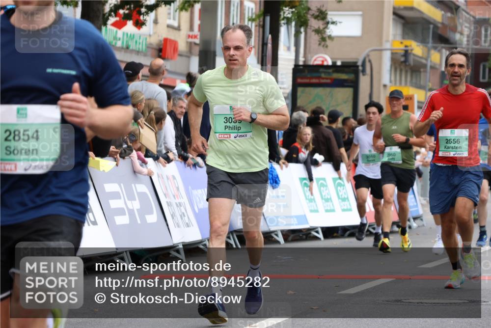 21.09.2025 - PSD Bank Halbmarathon Strokosch-Dieckow http://msf.ph/oto/8945282 21.09.2025 12:04:28 Ziel 1398, 1515, 1853, 2556, 2585, 2854, 2960, 3010, 3039, 3056, 3072, 3336, 3512, 3607 meine-sportfotos.de