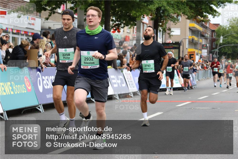 21.09.2025 - PSD Bank Halbmarathon Strokosch-Dieckow http://msf.ph/oto/8945285 21.09.2025 11:56:27 Ziel 2189, 2225, 2258, 2569, 2704, 2717, 2719, 2746, 2793, 2878, 2932 meine-sportfotos.de