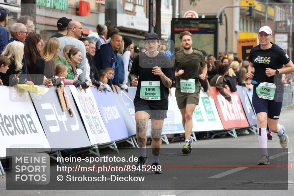 21.09.2025 - PSD Bank Halbmarathon Strokosch-Dieckow http://msf.ph/oto/8945298 21.09.2025 12:04:37 Ziel 1699, 1760, 2507, 2556, 2960, 3005, 3010, 3039, 3116, 3336, 3512, 3607 meine-sportfotos.de