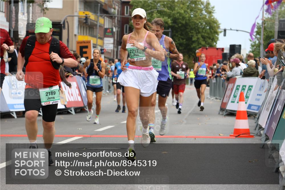 21.09.2025 - PSD Bank Halbmarathon Strokosch-Dieckow http://msf.ph/oto/8945319 21.09.2025 11:56:35 Ziel 1190, 1229, 2189, 2225, 2361, 2591, 2676, 2704, 2717, 2719, 2746, 2793, 2878, 2912 meine-sportfotos.de