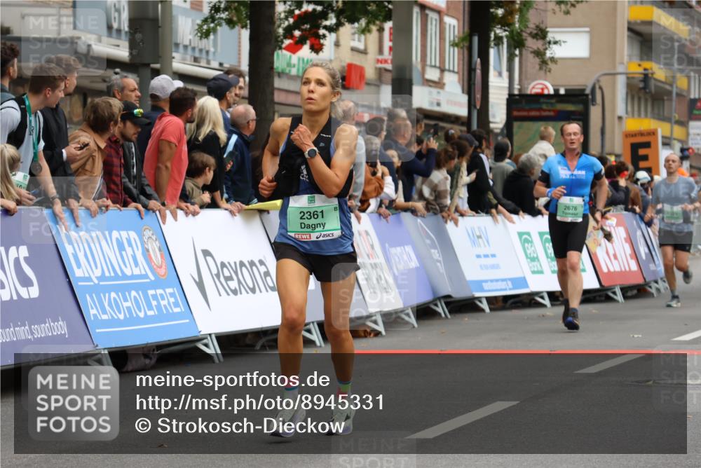 21.09.2025 - PSD Bank Halbmarathon Strokosch-Dieckow http://msf.ph/oto/8945331 21.09.2025 11:56:39 Ziel 1190, 1229, 2189, 2225, 2361, 2526, 2591, 2676, 2704, 2717, 2719, 2760, 2878, 2912, 2927 meine-sportfotos.de