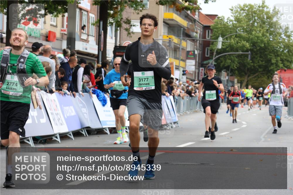 21.09.2025 - PSD Bank Halbmarathon Strokosch-Dieckow http://msf.ph/oto/8945339 21.09.2025 12:04:46 Ziel 1699, 1760, 2507, 2774, 2879, 2921, 3005, 3116, 3177, 3193, 3358, 3976 meine-sportfotos.de