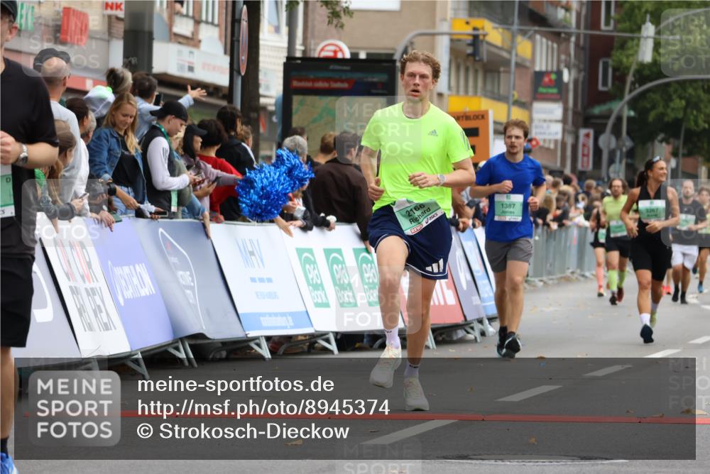 21.09.2025 - PSD Bank Halbmarathon Strokosch-Dieckow http://msf.ph/oto/8945374 21.09.2025 12:05:05 Ziel 1171, 1387, 2166, 3154, 3267, 3467 meine-sportfotos.de