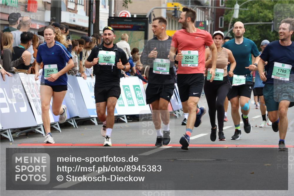21.09.2025 - PSD Bank Halbmarathon Strokosch-Dieckow http://msf.ph/oto/8945383 21.09.2025 11:56:59 Ziel 1035, 1393, 1453, 1703, 1959, 2197, 2242, 2566, 2659, 3209, 3939, 3988 meine-sportfotos.de