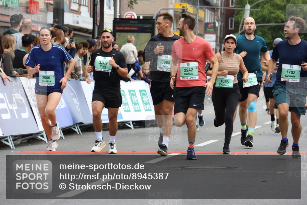 21.09.2025 - PSD Bank Halbmarathon Strokosch-Dieckow http://msf.ph/oto/8945387 21.09.2025 11:56:59 Ziel 1035, 1393, 1453, 1703, 1959, 2197, 2242, 2566, 2659, 3209, 3939, 3988 meine-sportfotos.de
