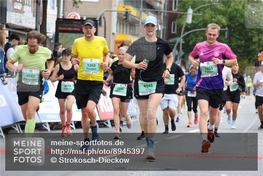 21.09.2025 - PSD Bank Halbmarathon Strokosch-Dieckow http://msf.ph/oto/8945397 21.09.2025 12:05:16 Ziel 1043, 1171, 1218, 1219, 1253, 1255, 1387, 2097, 2618, 3262, 3267, 4021, 4045 meine-sportfotos.de