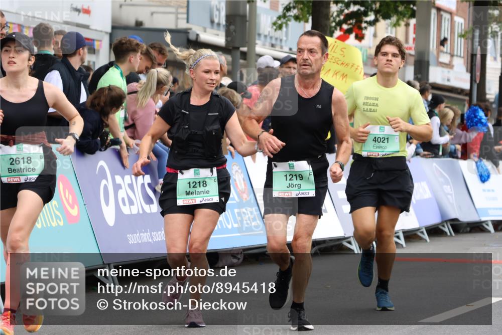 21.09.2025 - PSD Bank Halbmarathon Strokosch-Dieckow http://msf.ph/oto/8945418 21.09.2025 12:05:21 Ziel 1043, 1171, 1218, 1219, 1253, 1255, 1299, 2097, 2618, 2890, 3262, 3970, 4021, 4045 meine-sportfotos.de