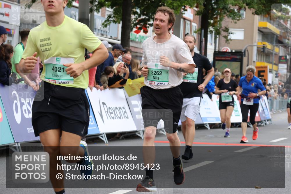 21.09.2025 - PSD Bank Halbmarathon Strokosch-Dieckow http://msf.ph/oto/8945423 21.09.2025 12:05:23 Ziel 1043, 1218, 1219, 1253, 1255, 1299, 2097, 2440, 2618, 2670, 2890, 3074, 3262, 3970, 4021, 4045 meine-sportfotos.de