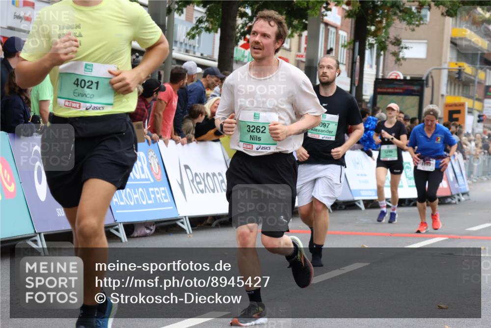 21.09.2025 - PSD Bank Halbmarathon Strokosch-Dieckow http://msf.ph/oto/8945427 21.09.2025 12:05:23 Ziel 1043, 1218, 1219, 1253, 1255, 1299, 2097, 2440, 2618, 2670, 2890, 3074, 3262, 3970, 4021, 4045 meine-sportfotos.de