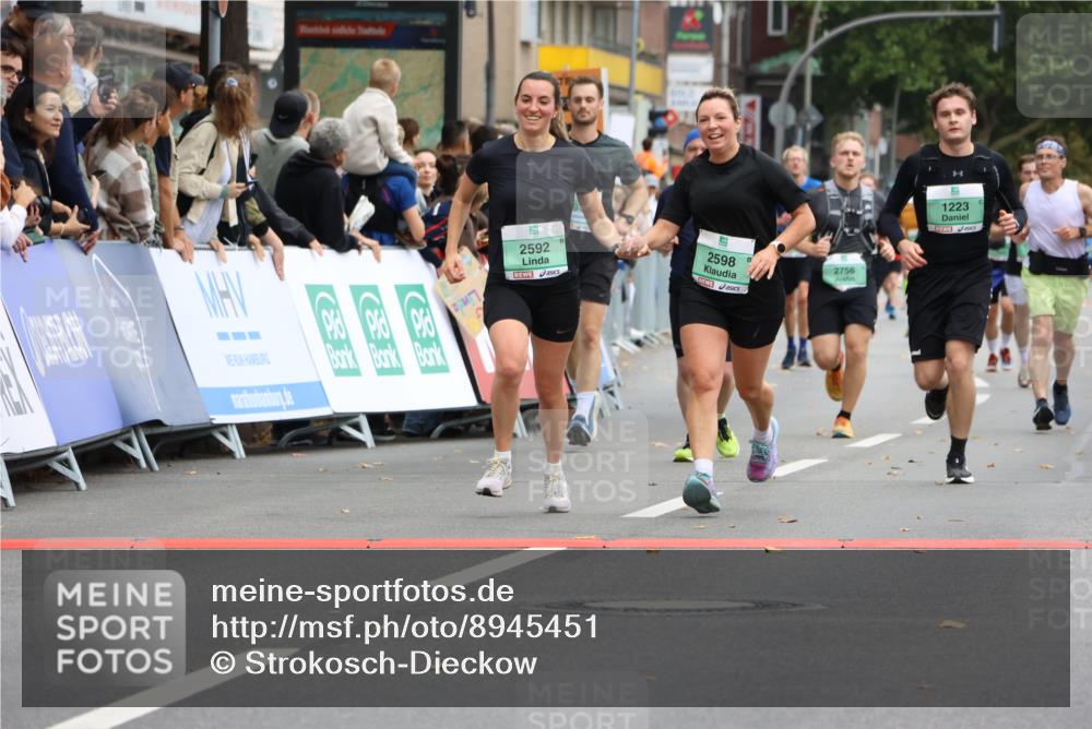 21.09.2025 - PSD Bank Halbmarathon Strokosch-Dieckow http://msf.ph/oto/8945451 21.09.2025 11:57:22 Ziel 1223, 2319, 2465, 2592, 2598, 2756, 3110, 3945, 4025, 4059, 4061 meine-sportfotos.de