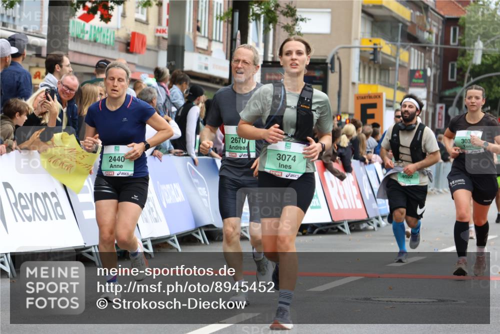 21.09.2025 - PSD Bank Halbmarathon Strokosch-Dieckow http://msf.ph/oto/8945452 21.09.2025 12:05:30 Ziel 1299, 1485, 1538, 2075, 2097, 2440, 2670, 2890, 3038, 3074, 3251, 3262, 3970, 4020, 4022 meine-sportfotos.de