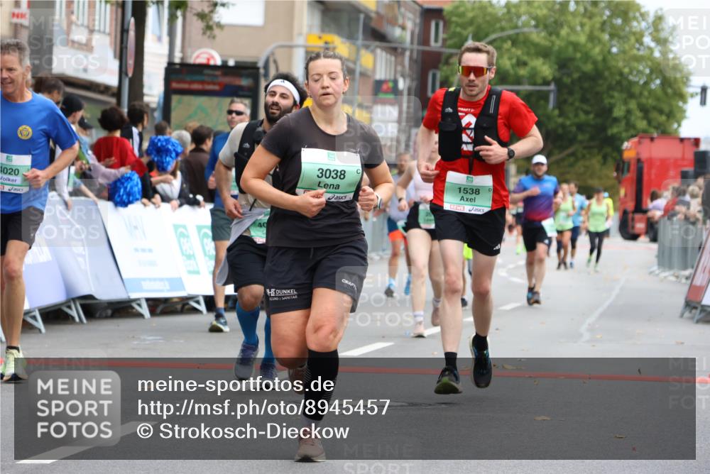 21.09.2025 - PSD Bank Halbmarathon Strokosch-Dieckow http://msf.ph/oto/8945457 21.09.2025 12:05:33 Ziel 1299, 1485, 1538, 2075, 2262, 2440, 2670, 2890, 3038, 3074, 3251, 3970, 4020, 4022 meine-sportfotos.de