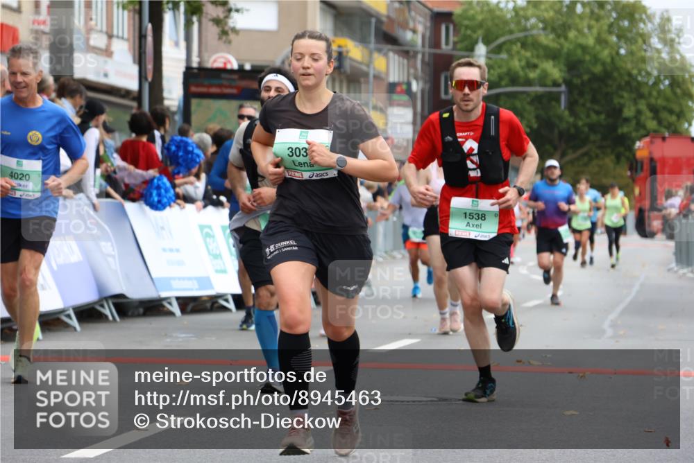 21.09.2025 - PSD Bank Halbmarathon Strokosch-Dieckow http://msf.ph/oto/8945463 21.09.2025 12:05:33 Ziel 1299, 1485, 1538, 2075, 2262, 2440, 2670, 2890, 3038, 3074, 3251, 3970, 4020, 4022 meine-sportfotos.de