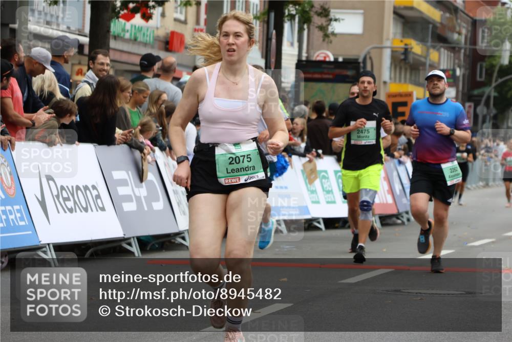 21.09.2025 - PSD Bank Halbmarathon Strokosch-Dieckow http://msf.ph/oto/8945482 21.09.2025 12:05:39 Ziel 1485, 1538, 2075, 2262, 2440, 2475, 2534, 2670, 2963, 3038, 3251, 4020, 4022 meine-sportfotos.de