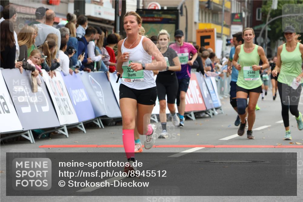 21.09.2025 - PSD Bank Halbmarathon Strokosch-Dieckow http://msf.ph/oto/8945512 21.09.2025 12:05:50 Ziel 1726, 1727, 2446, 2475, 2534, 2963, 3234, 3428, 3653 meine-sportfotos.de