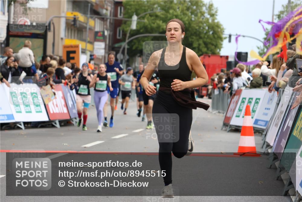 21.09.2025 - PSD Bank Halbmarathon Strokosch-Dieckow http://msf.ph/oto/8945515 21.09.2025 11:57:56 Ziel 1028, 1158, 1411, 2170, 2282, 2381, 2491, 2546, 2586, 2836, 3375, 3510, 4024, 4039, 4041 meine-sportfotos.de