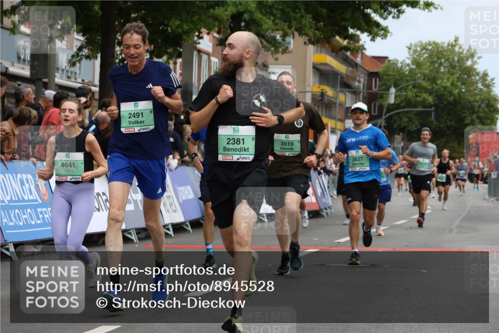 21.09.2025 - PSD Bank Halbmarathon Strokosch-Dieckow http://msf.ph/oto/8945528 21.09.2025 11:58:04 Ziel 1028, 1158, 1411, 1444, 1696, 2170, 2381, 2389, 2491, 2619, 2627, 2910, 3510, 4041 meine-sportfotos.de