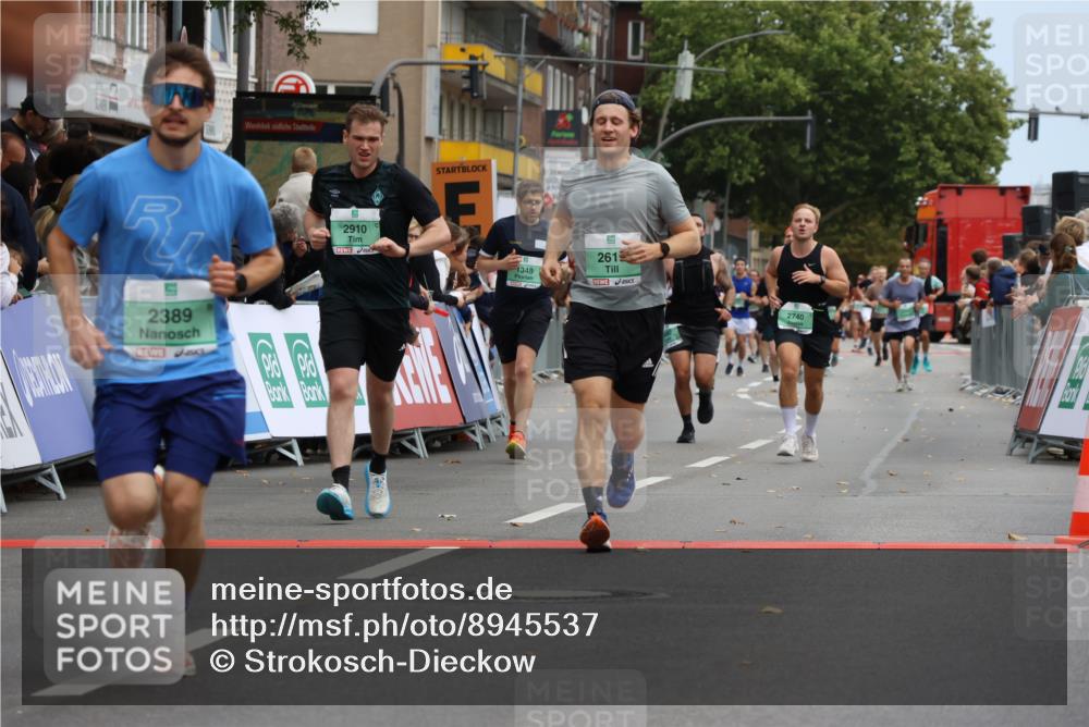 21.09.2025 - PSD Bank Halbmarathon Strokosch-Dieckow http://msf.ph/oto/8945537 21.09.2025 11:58:07 Ziel 1028, 1348, 1444, 1696, 2381, 2389, 2491, 2619, 2627, 2740, 2910, 3080, 3510, 4041 meine-sportfotos.de