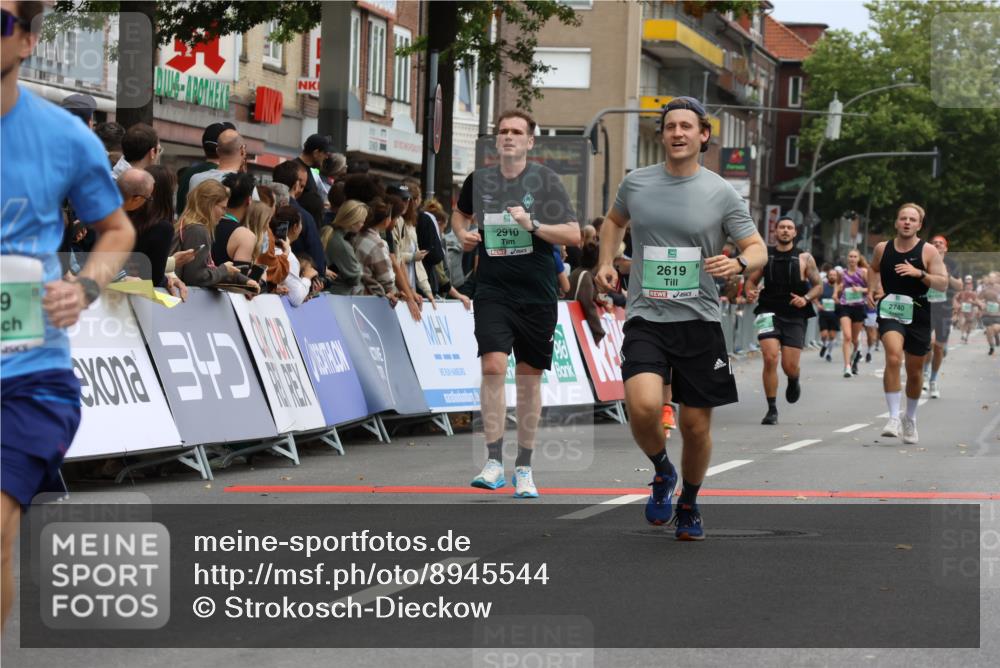 21.09.2025 - PSD Bank Halbmarathon Strokosch-Dieckow http://msf.ph/oto/8945544 21.09.2025 11:58:08 Ziel 1028, 1348, 1444, 1696, 2381, 2389, 2491, 2619, 2627, 2740, 2910, 3080, 3510, 4041 meine-sportfotos.de