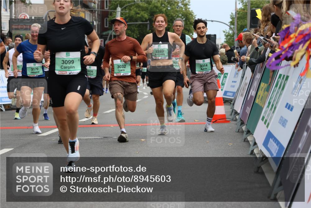 21.09.2025 - PSD Bank Halbmarathon Strokosch-Dieckow http://msf.ph/oto/8945603 21.09.2025 11:58:30 Ziel 1197, 1275, 1276, 1610, 2289, 2324, 2343, 2482, 2622, 2637, 2826, 2832, 2858, 2961, 3032, 3092, 3099, 3170, 3314, 3960, 4044 meine-sportfotos.de