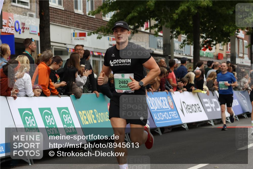 21.09.2025 - PSD Bank Halbmarathon Strokosch-Dieckow http://msf.ph/oto/8945613 21.09.2025 11:58:39 Ziel 1107, 1128, 1275, 1276, 1521, 1532, 2289, 2324, 2482, 2622, 2660, 2826, 2928, 3032, 3092, 3170, 3198, 3301, 3314, 3521, 3936 meine-sportfotos.de