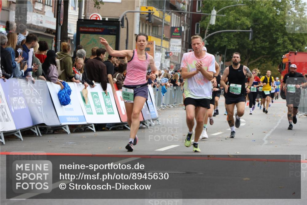 21.09.2025 - PSD Bank Halbmarathon Strokosch-Dieckow http://msf.ph/oto/8945630 21.09.2025 12:06:28 Ziel 1021, 1334, 2395, 2656, 2689, 2698, 2745, 2933, 2998, 3201, 3254, 3586, 3955, 4065 meine-sportfotos.de