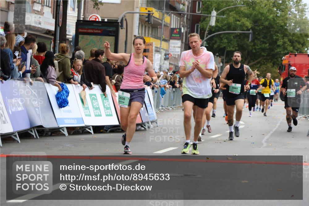 21.09.2025 - PSD Bank Halbmarathon Strokosch-Dieckow http://msf.ph/oto/8945633 21.09.2025 12:06:28 Ziel 1021, 1334, 2395, 2656, 2689, 2698, 2745, 2933, 2998, 3201, 3254, 3586, 3955, 4065 meine-sportfotos.de