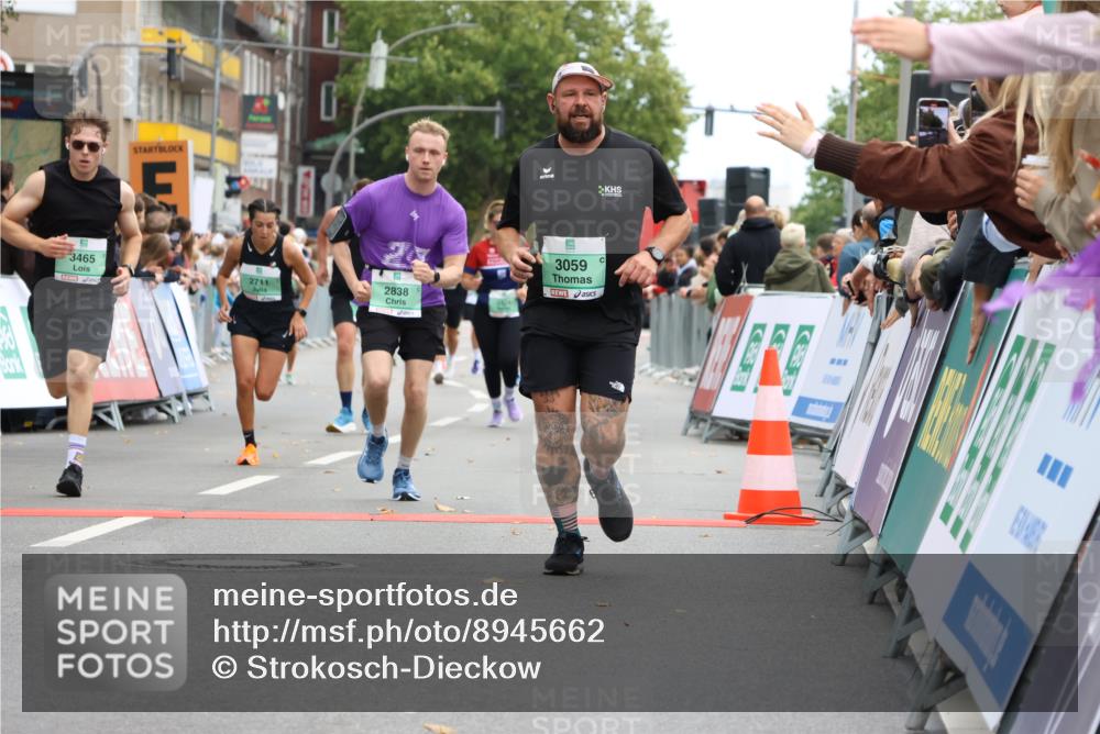 21.09.2025 - PSD Bank Halbmarathon Strokosch-Dieckow http://msf.ph/oto/8945662 21.09.2025 12:06:37 Ziel 1211, 2656, 2698, 2711, 2838, 2933, 3059, 3391, 3465, 3586, 4065 meine-sportfotos.de