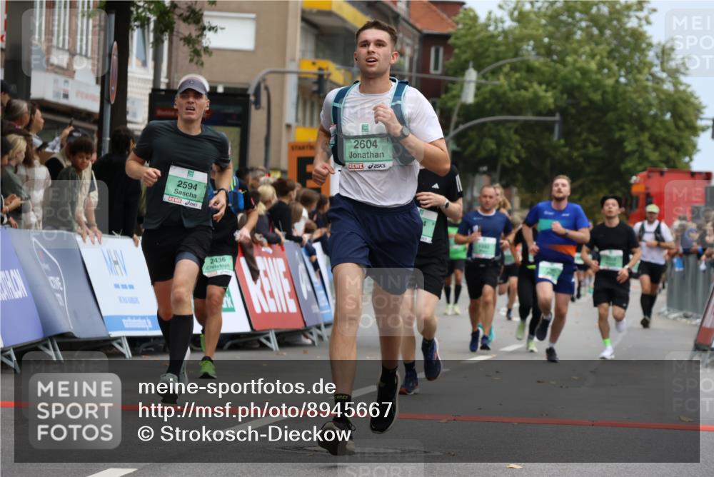 21.09.2025 - PSD Bank Halbmarathon Strokosch-Dieckow http://msf.ph/oto/8945667 21.09.2025 11:58:53 Ziel 1092, 1093, 1122, 1128, 1338, 1531, 1532, 2306, 2344, 2371, 2436, 2441, 2543, 2590, 2594, 2604, 2660, 2664, 2870, 3356, 3542, 3771, 3936 meine-sportfotos.de