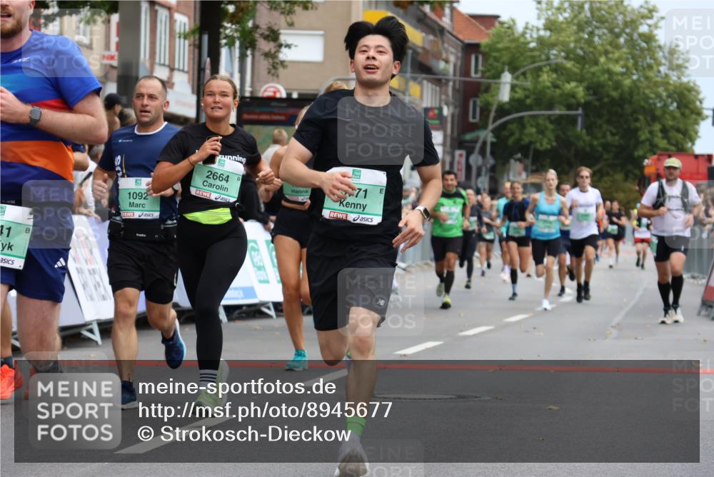 21.09.2025 - PSD Bank Halbmarathon Strokosch-Dieckow http://msf.ph/oto/8945677 21.09.2025 11:59:00 Ziel 1033, 1064, 1092, 1093, 1258, 1531, 2332, 2344, 2436, 2441, 2540, 2582, 2590, 2594, 2604, 2641, 2664, 3054, 3542, 3771 meine-sportfotos.de
