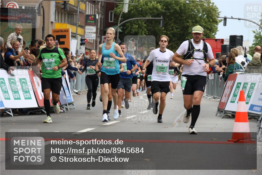 21.09.2025 - PSD Bank Halbmarathon Strokosch-Dieckow http://msf.ph/oto/8945684 21.09.2025 11:59:02 Ziel 1033, 1064, 1092, 1093, 1258, 1486, 2332, 2344, 2436, 2441, 2540, 2582, 2594, 2604, 2641, 2664, 2758, 3054, 3771 meine-sportfotos.de