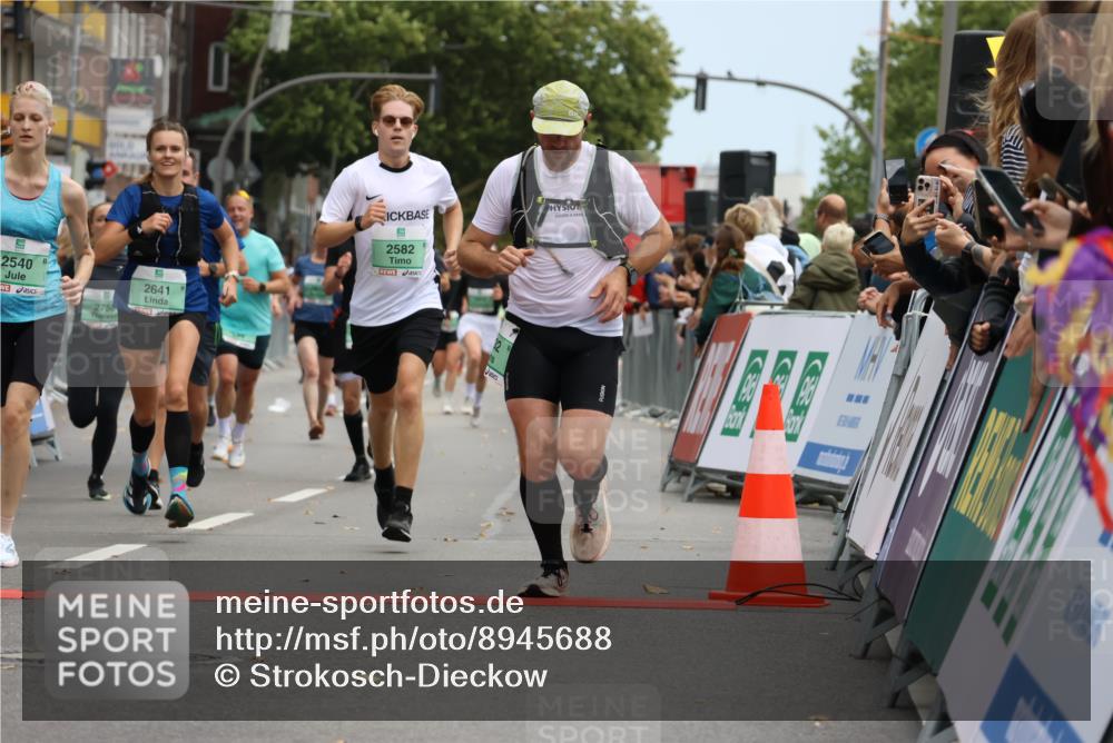 21.09.2025 - PSD Bank Halbmarathon Strokosch-Dieckow http://msf.ph/oto/8945688 21.09.2025 11:59:04 Ziel 1033, 1064, 1092, 1093, 1258, 1486, 2332, 2344, 2436, 2441, 2472, 2540, 2582, 2641, 2664, 2758, 3054, 3771 meine-sportfotos.de